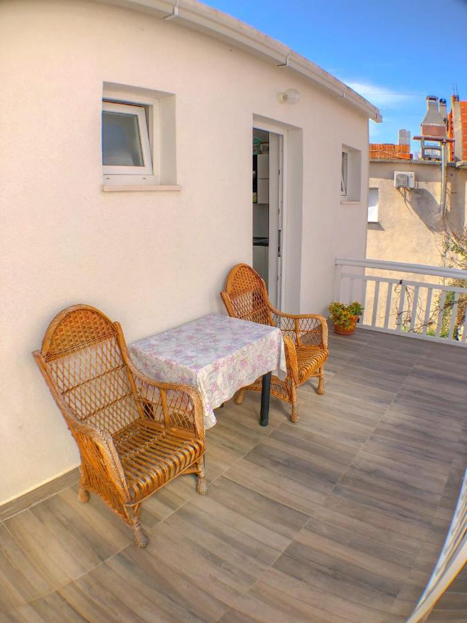Apartmani Doris Gradac  Exterior foto