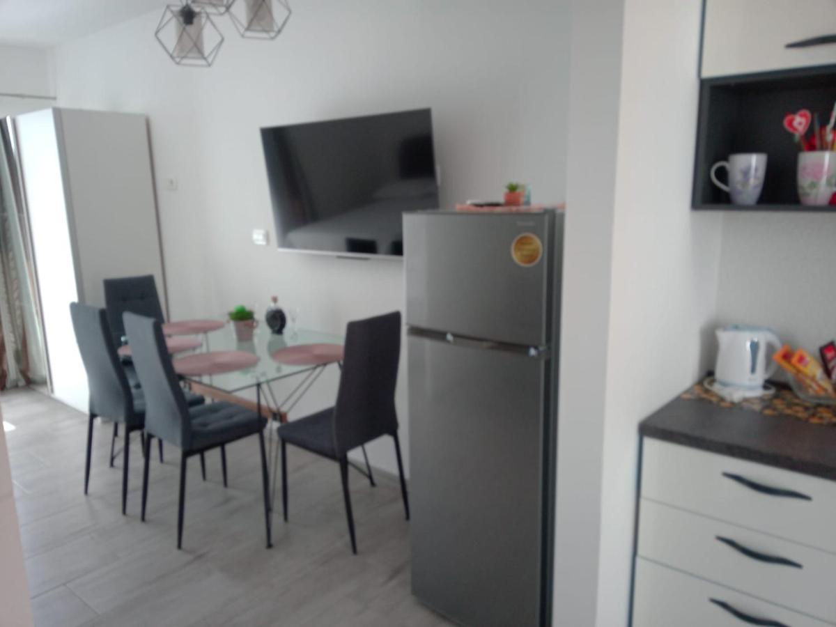 Apartmani Doris Gradac  Exterior foto